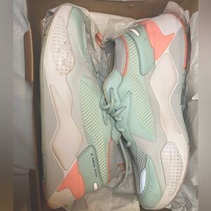 Puma Women's Sneakers - Mint Green and Coral